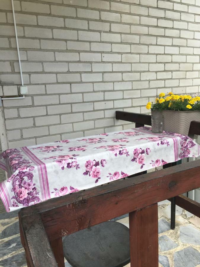 Guesthouse Sveciuose Pas Grazina 팔랑가 외부 사진